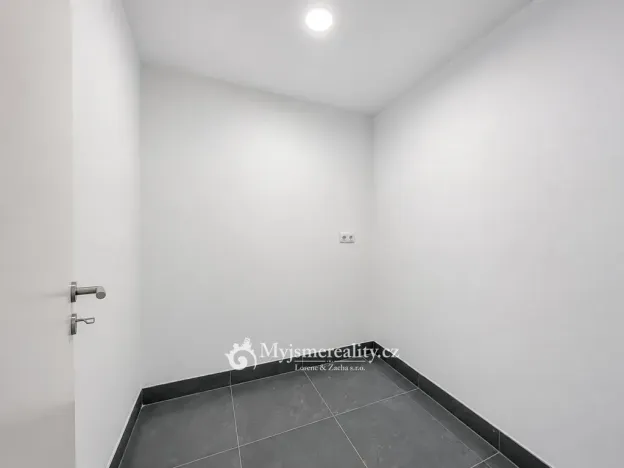 Pronájem bytu 2+kk, Znojmo, Kotkova, 78 m2