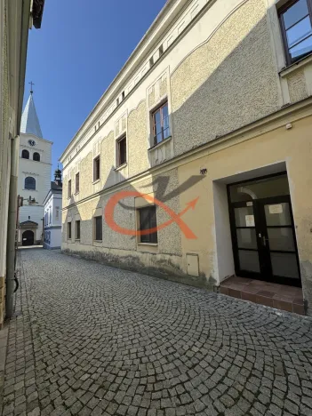 Pronájem bytu 1+1, Valašské Meziříčí, Náměstí, 64 m2