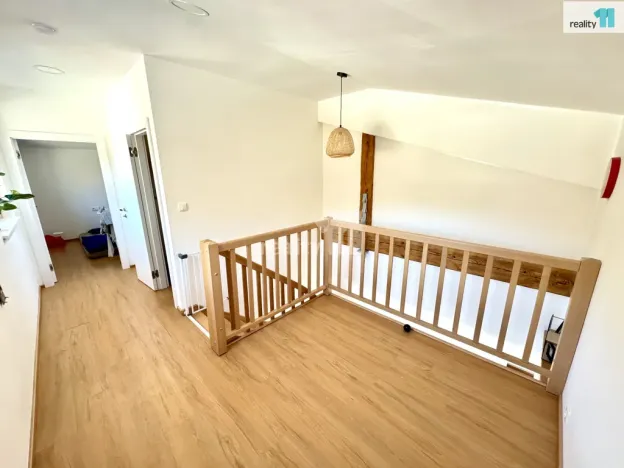 Prodej bytu 3+kk, Černý Důl, 66 m2
