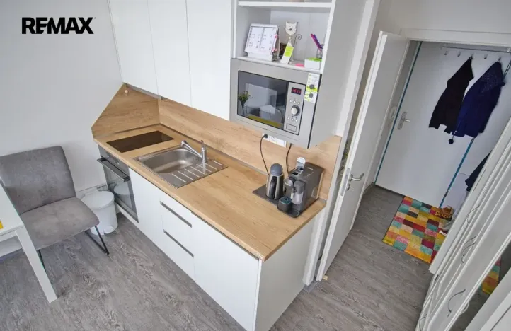 Prodej bytu 1+kk, Zlín, třída Tomáše Bati, 21 m2