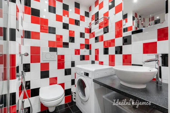 Pronájem bytu 1+kk, Praha, V Štíhlách, 34 m2