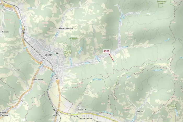Dražba pole, Vsetín, 2343 m2
