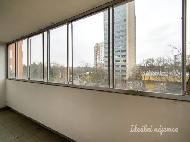 Pronájem bytu 1+kk, Praha - Krč, Tajovského, 35 m2