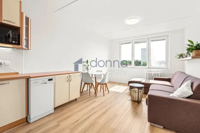 Prodej bytu 2+kk, Praha, Levského, 41 m2
