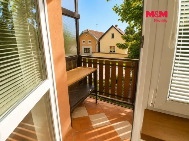 Pronájem bytu 3+kk, Břežany II, 74 m2