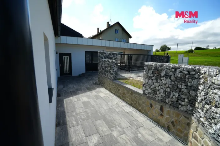Prodej rodinného domu, Šumavské Hoštice, 180 m2