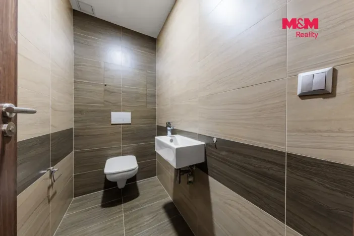 Prodej bytu 3+kk, Karlovy Vary - Drahovice, Mattoniho nábřeží, 66 m2