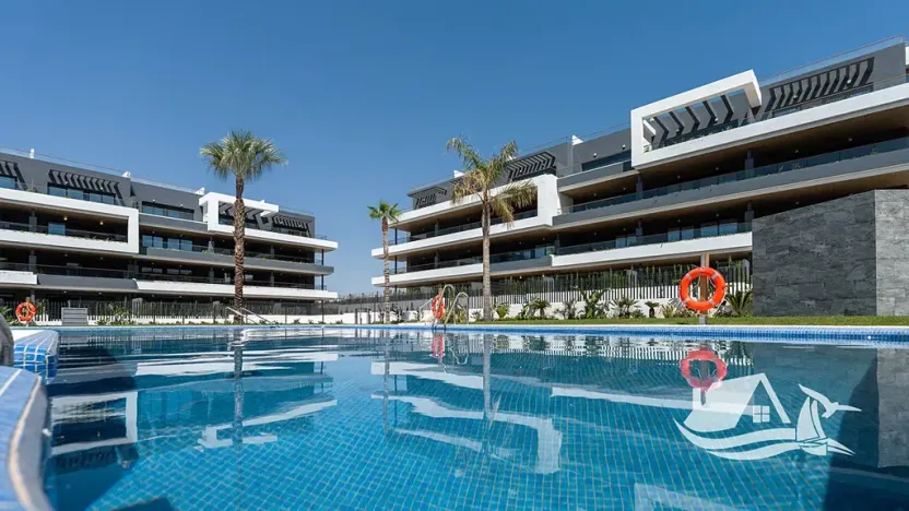 Prodej bytu 4+kk, Torrevieja, Španělsko, 176 m2