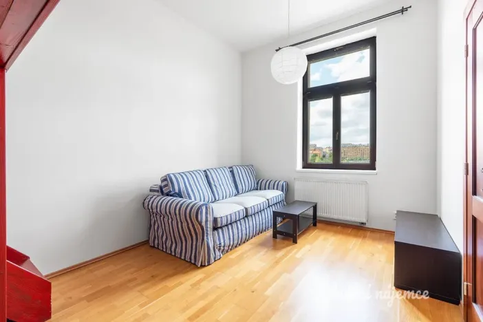 Pronájem bytu 1+1, Praha - Holešovice, Argentinská, 35 m2
