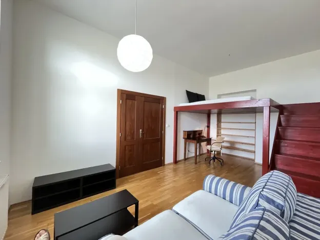 Pronájem bytu 1+1, Praha - Holešovice, Argentinská, 35 m2