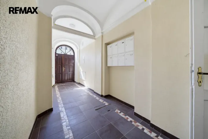 Prodej bytu 1+1, Karlovy Vary, I. P. Pavlova, 37 m2