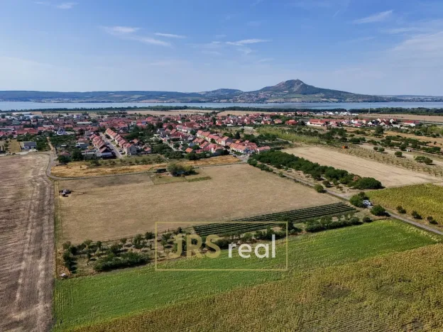 Prodej zahrady, Šakvice, 1610 m2