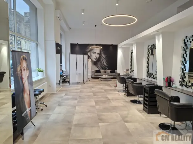 Pronájem obchodního prostoru, Olomouc, 1. máje, 70 m2