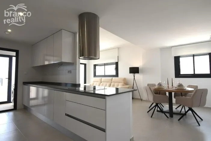 Prodej bytu 4+kk, San Miguel de Salinas, Alicante, Španělsko, 118 m2