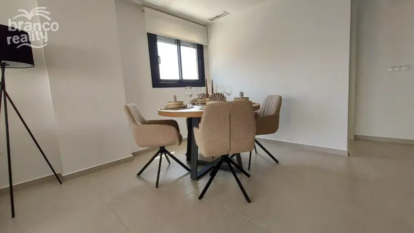 Prodej bytu 4+kk, San Miguel de Salinas, Alicante, Španělsko, 118 m2