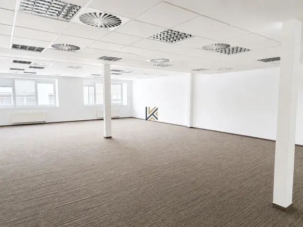 Pronájem kanceláře, Praha - Smíchov, Rozkošného, 155 m2