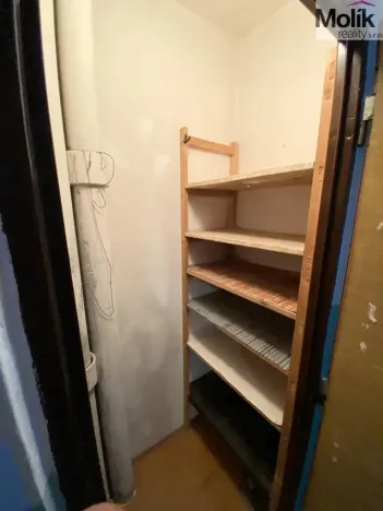 Prodej bytu 3+1, Teplice - Prosetice, Rovná, 69 m2