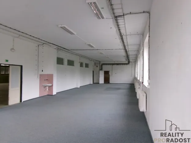 Pronájem skladu, Brno - Horní Heršpice, 180 m2