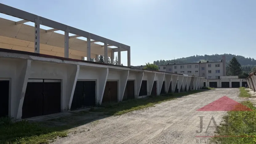 Pronájem garáže, Sušice, 18 m2