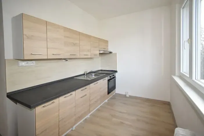 Pronájem bytu 2+1, Chomutov, Blatenská, 54 m2