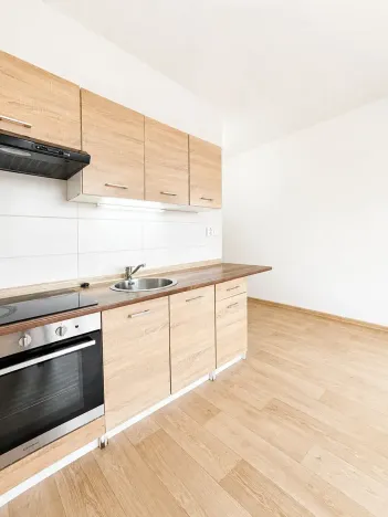 Pronájem bytu 1+1, Chomutov, Jirkovská, 35 m2