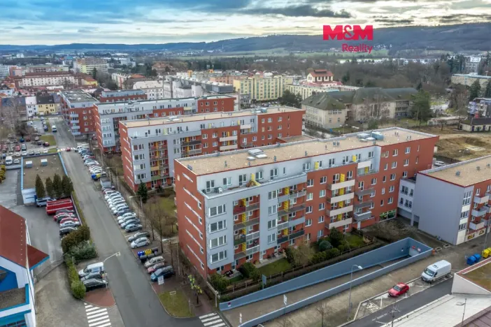Pronájem garážového stání, Mladá Boleslav - Mladá Boleslav III, U Kasáren, 18 m2