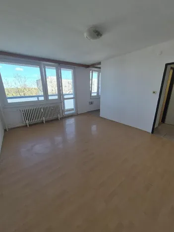 Pronájem bytu 1+kk, Pardubice, Gagarinova, 34 m2