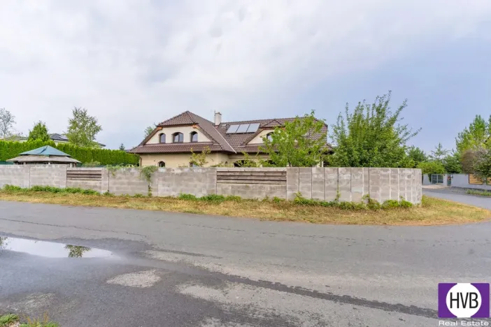 Prodej obchodního prostoru, Sibřina, Maková, 363 m2