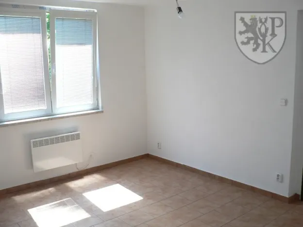 Pronájem bytu 2+1, Myštice, 62 m2