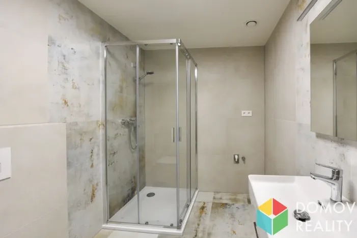 Pronájem bytu 1+kk, Plzeň - Bolevec, Krašovská, 36 m2