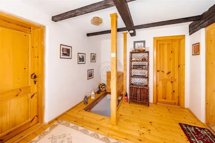 Prodej rodinného domu, Frymburk, č.ev., 303 m2