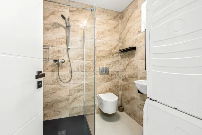 Prodej rodinného domu, Kamenice - Ládví, Lužní, 131 m2