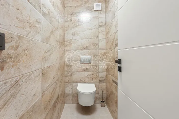 Prodej rodinného domu, Kamenice - Ládví, Lužní, 131 m2
