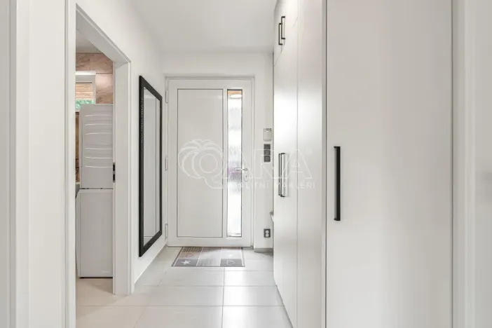 Prodej rodinného domu, Kamenice - Ládví, Lužní, 131 m2