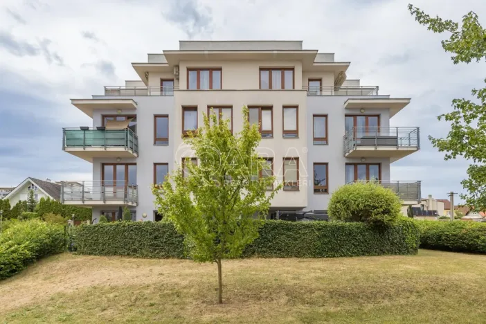 Prodej bytu 4+kk, Slaný, Kybalova, 117 m2