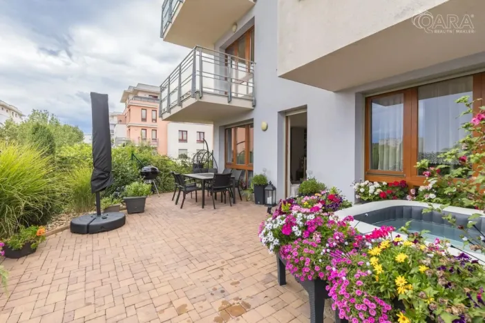 Prodej bytu 4+kk, Slaný, Kybalova, 118 m2