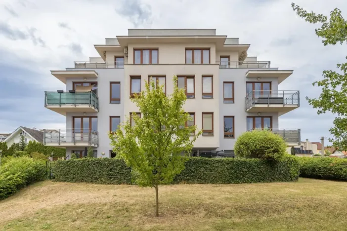 Prodej bytu 4+kk, Slaný, Kybalova, 118 m2
