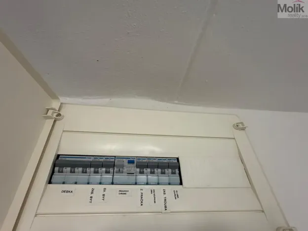 Prodej bytu 3+1, Teplice - Trnovany, Zemská, 67 m2