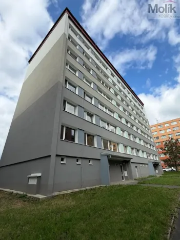 Prodej bytu 3+1, Teplice - Trnovany, Zemská, 67 m2
