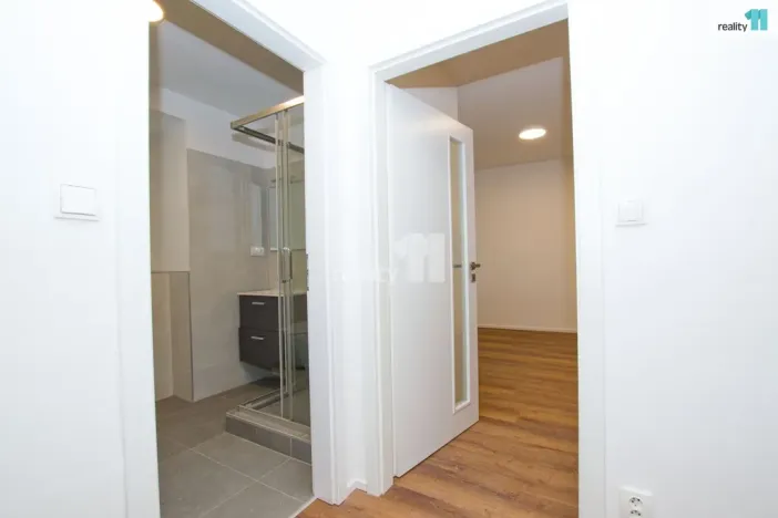 Pronájem bytu 1+kk, Liberec - Liberec II-Nové Město, Chrastavská, 25 m2