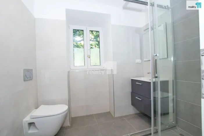 Pronájem bytu 1+kk, Liberec - Liberec II-Nové Město, Chrastavská, 25 m2
