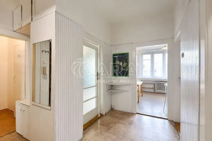 Pronájem bytu 2+1, Praha - Vršovice, Čeljabinská, 70 m2