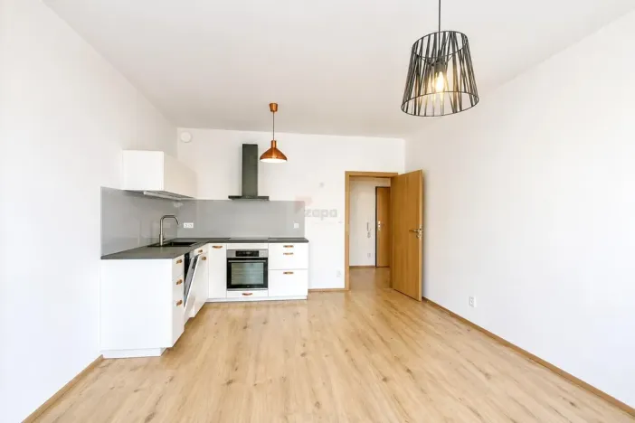 Pronájem bytu 2+kk, Praha - Čakovice, Bermanova, 48 m2