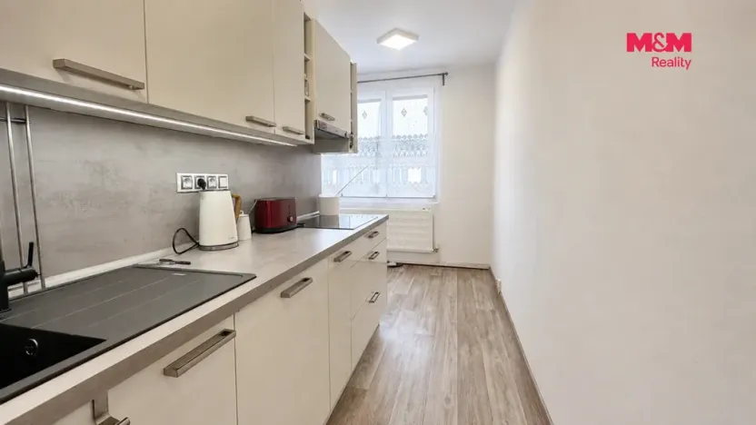 Prodej bytu 2+1, Holoubkov, 65 m2