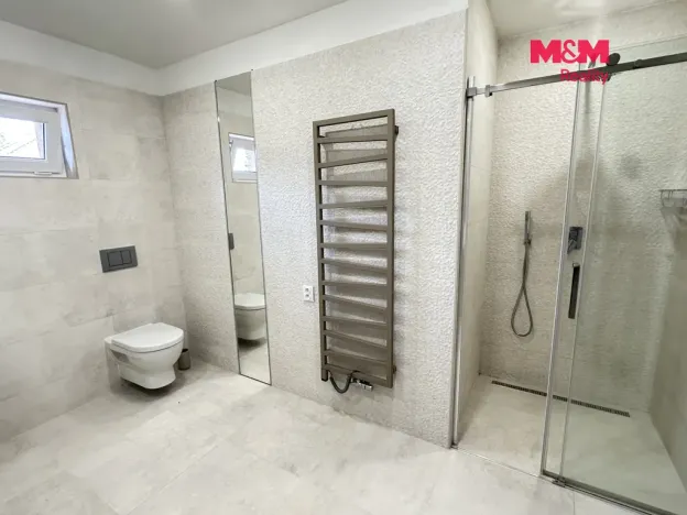 Pronájem rodinného domu, Louny, Akátová, 150 m2