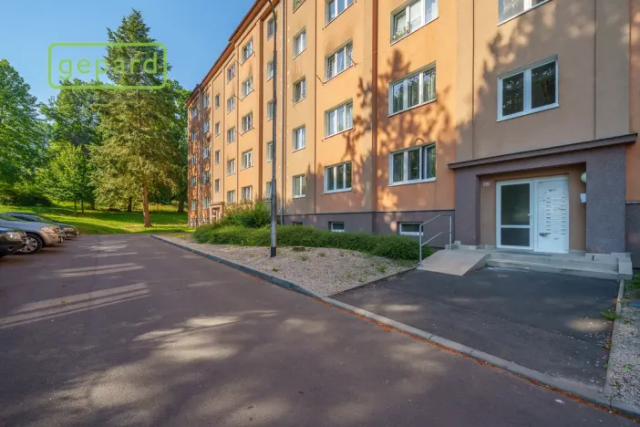 Pronájem bytu 2+1, Sokolov, Karla Čapka, 64 m2