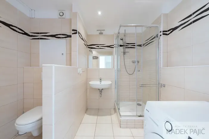 Prodej bytu 1+1, Praha - Háje, Kosmická, 48 m2