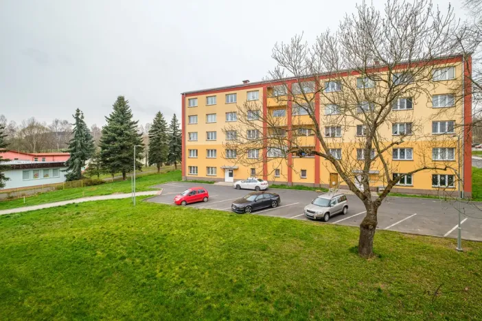 Prodej bytu 2+1, Habartov, Karla Čapka, 52 m2