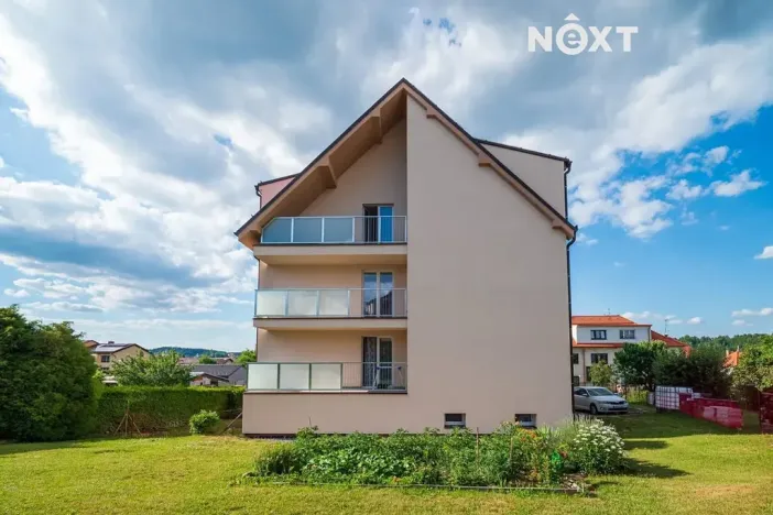 Prodej bytu 3+1, Kaplice, Luční, 68 m2