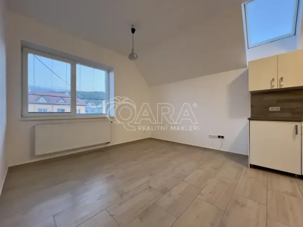 Pronájem bytu 1+kk, Čebín, 40 m2
